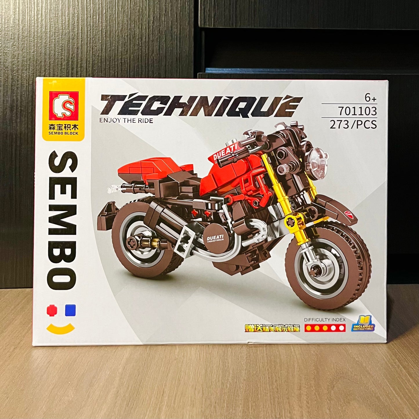 LEGO Ducati Monster (#2)