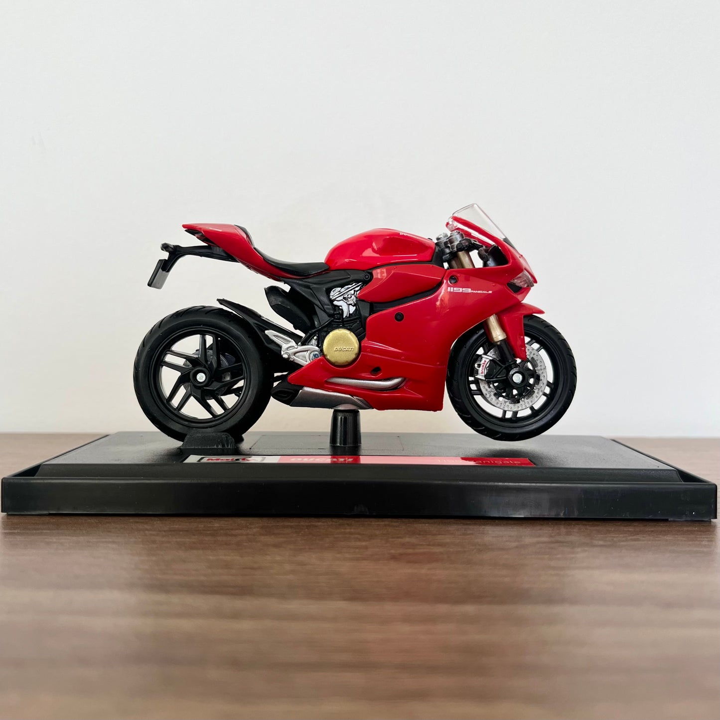 Moto Ducati 1199 Panigale | 1/18