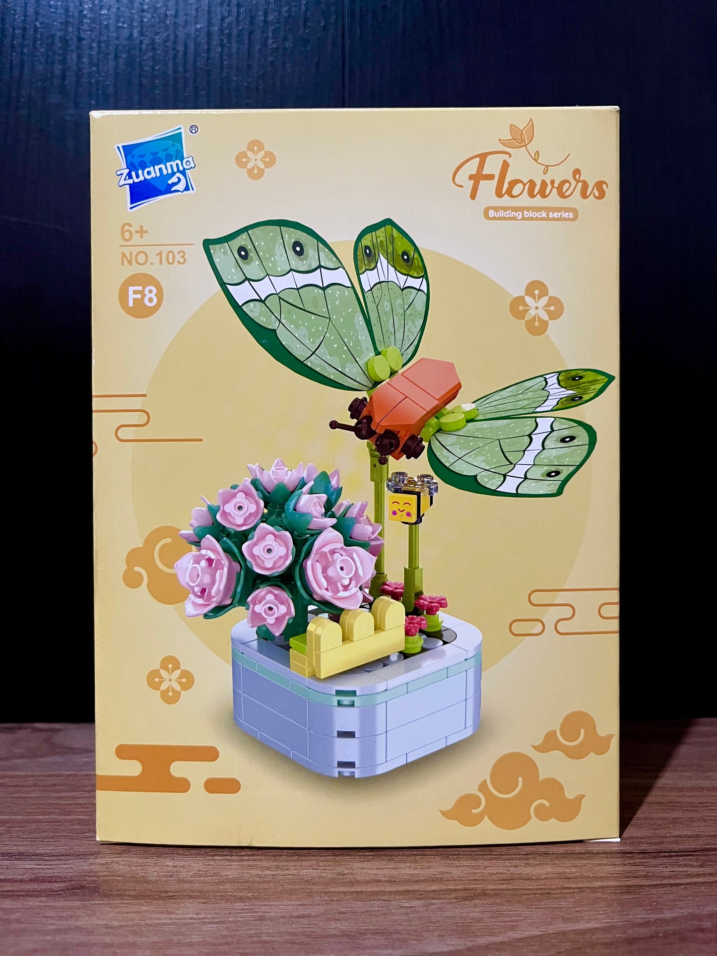 LEGO Suculentas & Mariposa