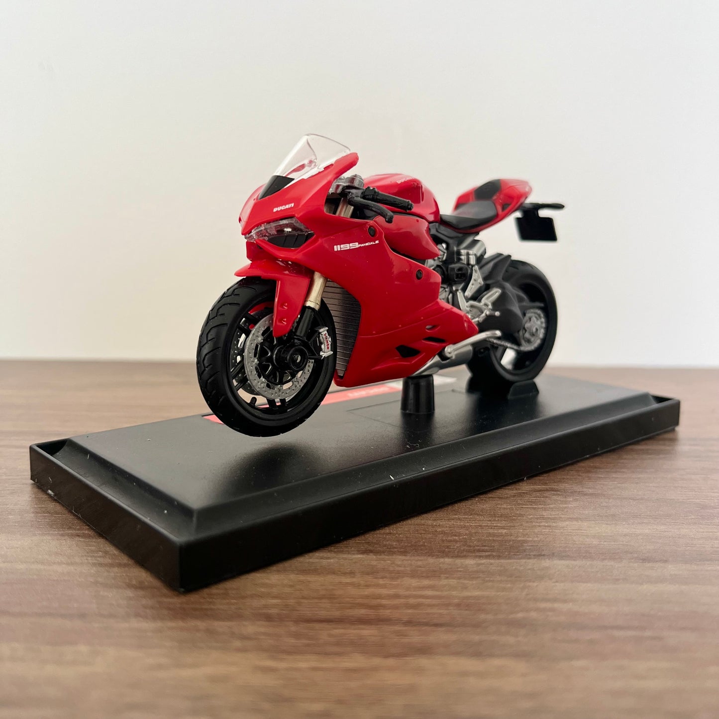 Moto Ducati 1199 Panigale | 1/18