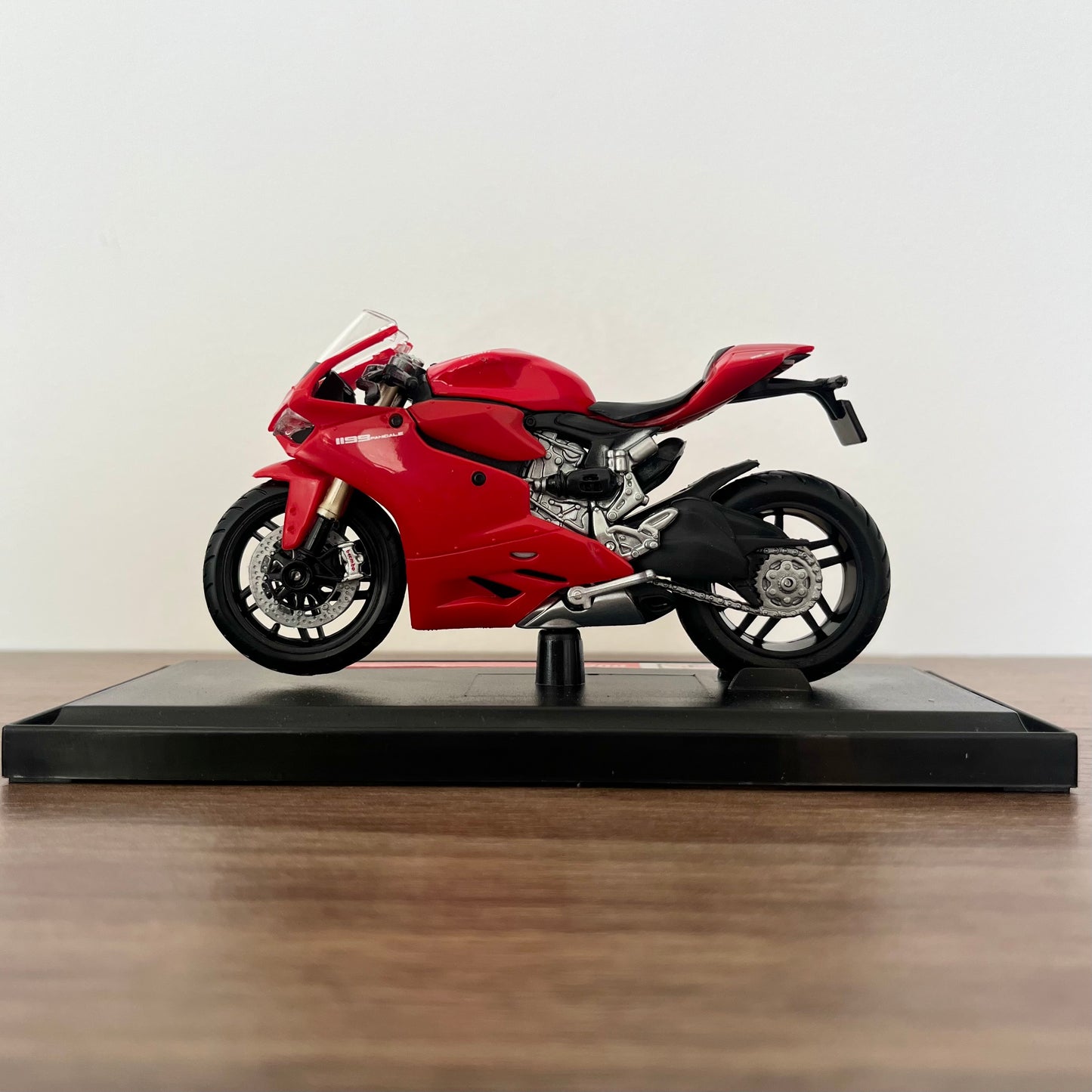 Moto Ducati 1199 Panigale | 1/18