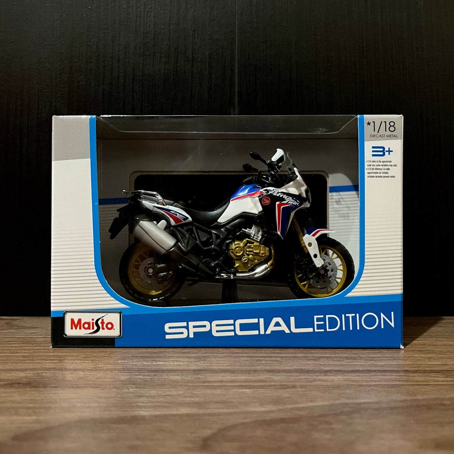Moto Honda Africa Twin 1100 | 1/18