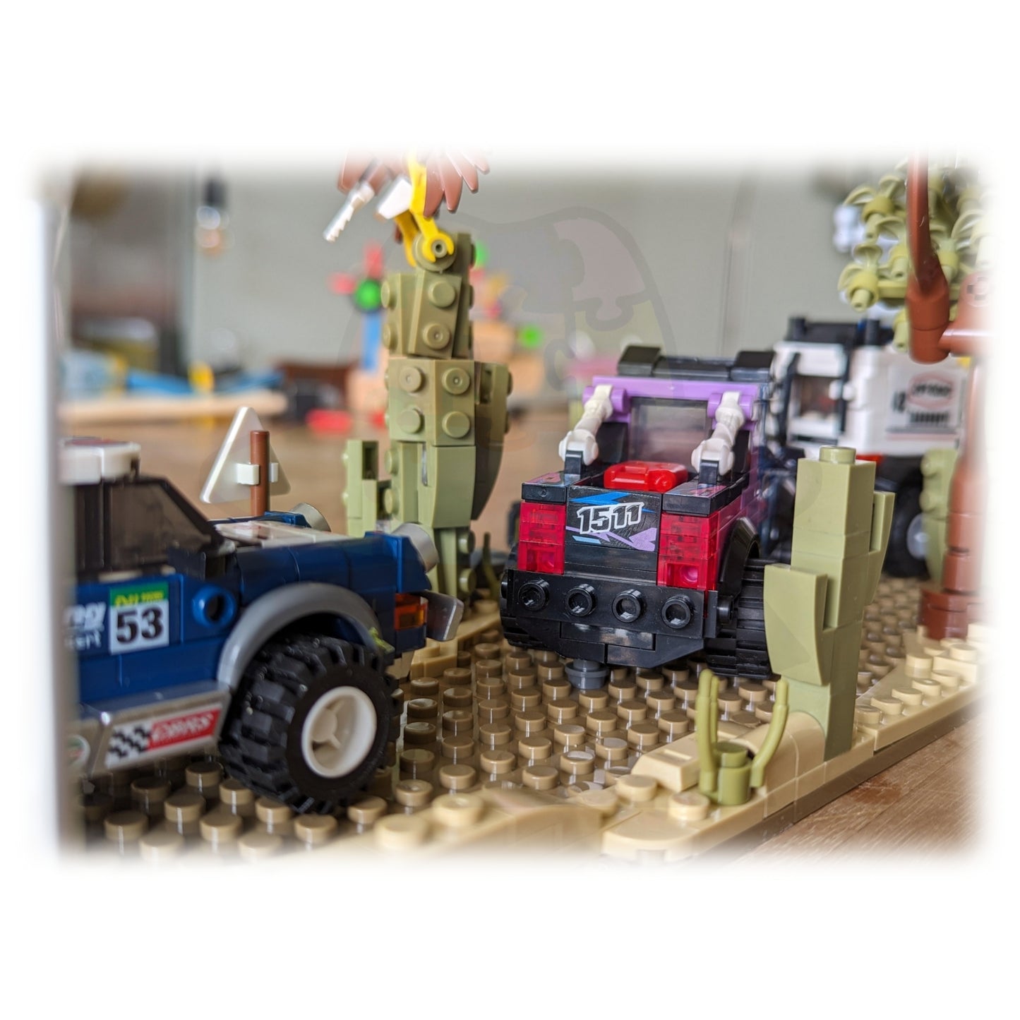LEGO Trophy Truck 1100HP Ken Block + Escenario